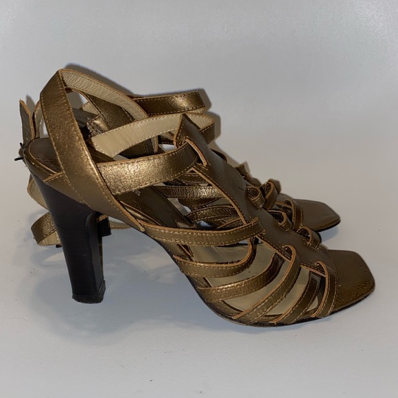 Michael Kors
Women's Strappy Leather Platform High-heel Sandals - Picture 2 of 9